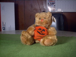 Vintage 2003 Wishpets Halloween Bear Plush Stuffed Animal Toy Punkin Pal w/Tags - £8.04 GBP