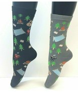 2 PAIRS Foozys Women&#39;s Socks, CAMPING, Tent Trees Fire Guitar Grill, NEW - $170.87 MXN