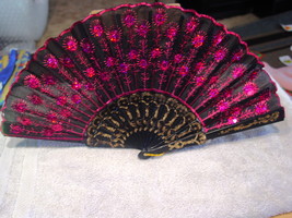 FAN ( SMALL HAND FAN ) WITH FLOWERS FLOWER SEQUINS  BLACK  PINK RM2G - $7.26