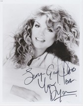 Dyan Cannon Signed Autographed Glossy 8x10 Photo - £31.96 GBP