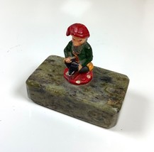 Vtg Leprechaun Elf Blacksmith Figurine Figure Green Marble Base 2 1/2” High - £10.45 GBP