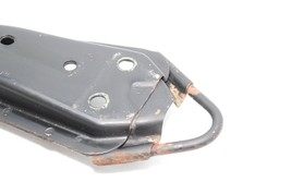 00-05 TOYOTA CELICA FRONT SUSPENSION SUBFRAME CROSSMEMBER BRACKET E5649 image 3