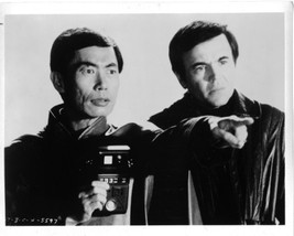 Star Trek Koenig Takei 8x10 photo G5889 - £5.41 GBP