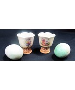 Egg cup set and eggs - $529.99 MXN
