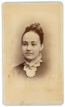Antique CDV Circa 1870s Wiggins Gorgeous Young Woman Earrings Cedar Rapids Iowa - £8.84 GBP