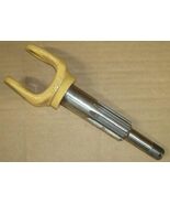 9842737 Replacement Yoke &amp; Shaft Fits New Holland Rolabar Rake 256,258,2... - $3,299.03 MXN