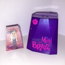 Limited Edition Mini Bratz Series 1 Flashback Minis 20 Years Cloe &amp; Display Box - £5.93 GBP