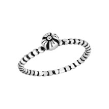 Handcrafted Floral Charm .925 Sterling Silver Twisted Band Ring-9 - £9.46 GBP