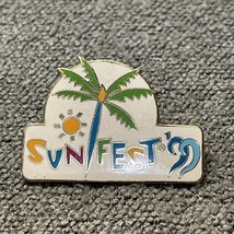 SUNFEST &#39;99 TRAVEL SOUVENIR PIN WEST PALM BEACH FLORIDA MUSICAL FESTIVAL KG - $7.91