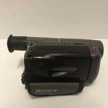 Sony CCD-TRV22 Handycam 8mm Analog Camcorder - $300.00