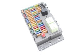 02-05 MINI COOPER INTERIOR FUSE RELAY BOX E5736 image 5