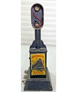 Louis Marx Automatic Signal Train Crossing Made In The USA - $29.85 CAD