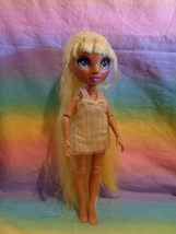 2019 MGA Rainbow High Doll Sunny Madison Yellow Hair Rooted Lashes Artic... - $12.86