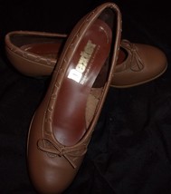 Womens Dexter Tan Brown Slip-On Dress Shoes Low Heel Size 8 ½ Medium Gently Worn - £4.77 GBP