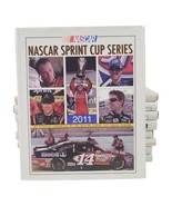 2011 Nascar Sprint Cup Series Yearbook UMI Tony Stewart Chronicle  - $371.09 MXN