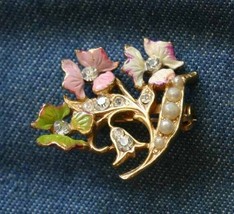 Rhinestone &amp; Faux Pearls Gold-tone Flower Bouquet Brooch 1970s vintage 1 1/4&quot; - £10.20 GBP