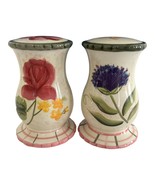 Vtg 222 Fifth “Laura” Salt &amp; Pepper Shakers – Hand-Painted Floral Cerami... - $381.03 MXN