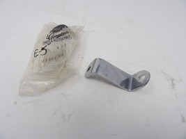 1 NOS Harley Davidson Air Cleaner Support Bracket OEM 29066-90  HD EVO - €7,81 EUR