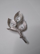 Vintage Sterling Silver Feather &amp; Leaves Brooch - £51.83 GBP