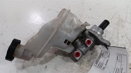 Brake Master Cylinder Fits 12-17 VELOSTER - $57.94