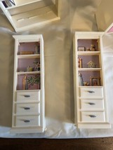 vtg 1987 Barbie Sweet Roses Cooking Center Kitchen Entertainment Center shelving - £31.12 GBP