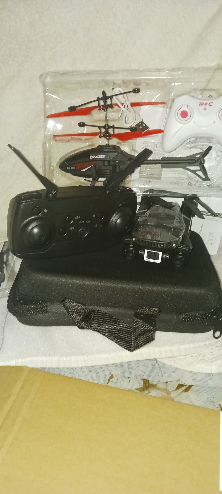 THE HIGH END FOLD DRONE WITH EXPANDED FEATURES/SUPERIOR RC/W FREE RC fr sh  - $29.99
