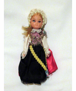 Vintage costume doll, classic European folklore costumes 7.1&quot; - $114.04 MXN