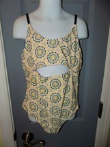 Sweet Pineapple Circle Design Front Cut Out One Piece Size 10 Girl&#39;s NEW - £17.15 GBP