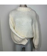 Chicwish Chunky Puff Sleeves Cropped Sweater Size Small/Medium in Off White - $652.27 MXN