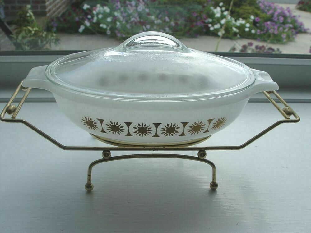 Primary image for Vintage Glasbake Jeanette Casserole Baking Dish w/Stand~J-2274~Gold Sunburst