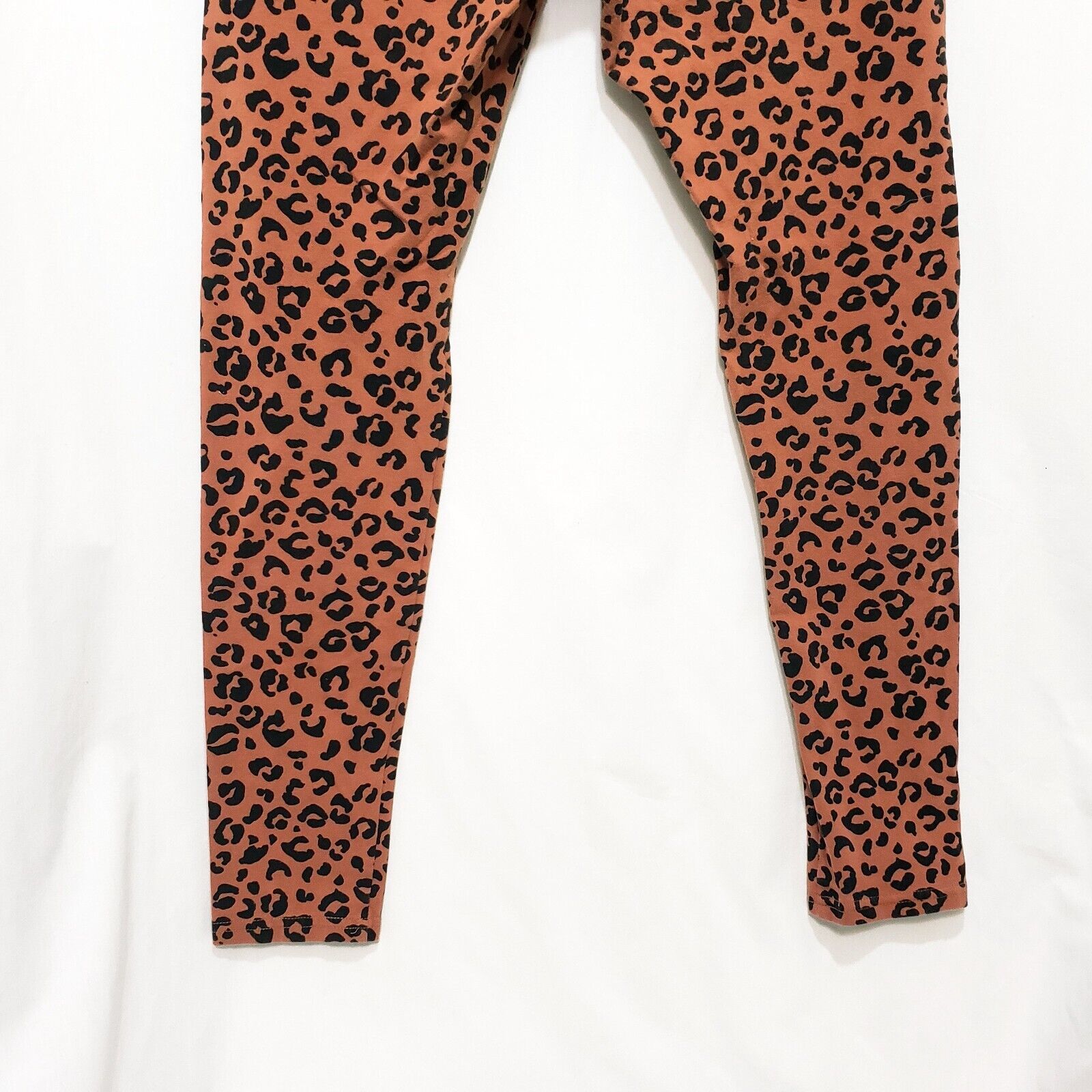 Leopard Print Leggings High-Rise Classic and 50 similar items