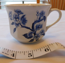 J&amp;G Meakin England Tea Cup Coffee Cup White Floral Spot on rim Pre-owned - £25.88 GBP