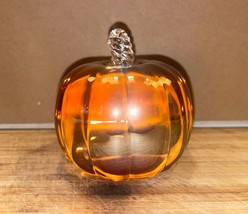Oleg Cassini 3” Harvest Shimmer Crystal Pumpkin  Paperweight  Very nice ... - $14.85