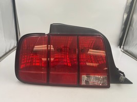 2005-2009  Ford Mustang Driver Side Tail Light Taillight OEM G01B47051 - £71.93 GBP