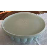 Vintage Tupperware Gelatin Mold (3 Piece) Ice Ring Mint Green #1201 #120... - $11.30