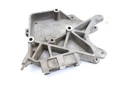 04.5-05 CHEVROLET SILVERADO 2500HD 6.6L ALTERNATOR BRACKET Q2333 image 9