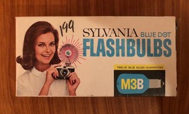 Vintage Sylvania Blue Dot M3B flashbulbs - £11.27 GBP