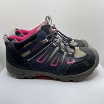 Keen Oakridge Mid Waterproof Gray Pink Navy Hiking Boot Size 4 Youth - £15.96 GBP