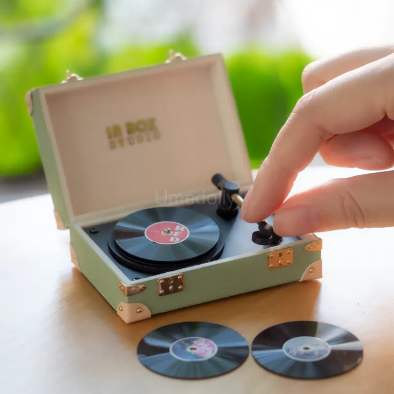 1/6 Scale Miniature Dollhouse Retro Gramophone Vinyl Record Player for BJD Blyth - £9.97 GBP+