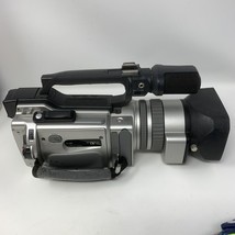 Sony DCR-VX2000 Camcorder - Metallic silver - £118.96 GBP