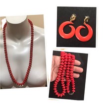 Vintage Red Lucite  Necklace 28”And  Earrings - £23.98 GBP