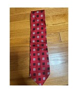Fratelli Moda Italian Silk Red Geometric Square Pattern Luxury Necktie - $41.97 CAD