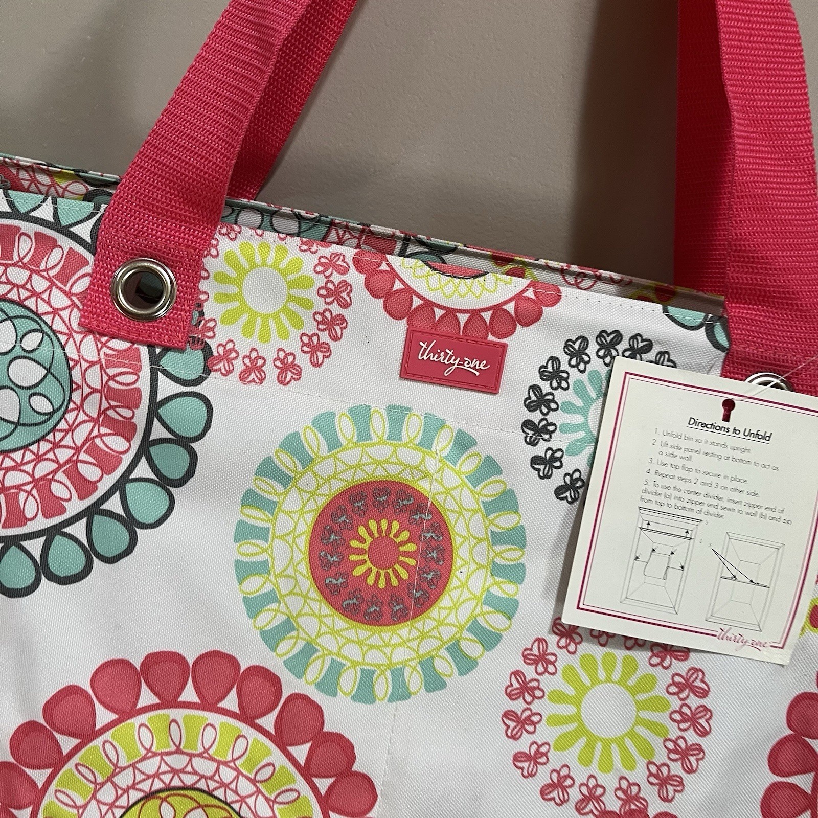 Thirty-One Room for Two 2 Utility Tote Citrus Medallion 21.5x22x10 Large Item image 2
