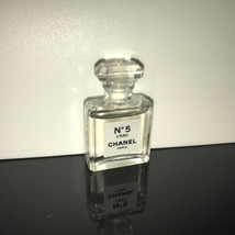 Chanel No 5 - L Eau - Eau de Toilette 1,5 ml - £27.49 GBP
