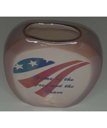 VASE HOME OF THE FREE AND THE BRAVE PINK VASE FLAG IN HEART GLASSWARE A38 - £7.41 GBP