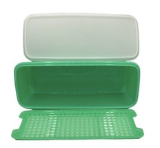 Tupperware Bread Keeper Saver Celery Vegetable Crisper Jadeite Green #782 Vntg - $15.85