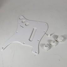 READ PS3 OEM Harmonix 822151 Fender Stratocaster Buttons Replacement Par... - $12.38