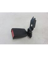 Mercedes W204 C63 C250 buckle, seat belt, right rear 2078600869 - $367.17 MXN