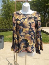 Nwot Cable&amp;Gauge Lge Floral Blouse Bell Sleeves S - £11.95 GBP