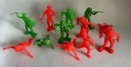 Vintage Green Neon Cowboys And Indians Lot Of 12 Plastic 3” Figures - $0.98